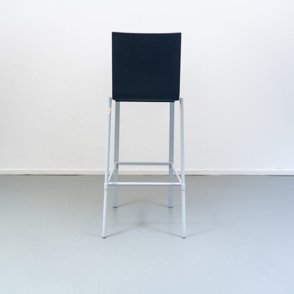 Vitra .03 Kruk Blauw Kunststof - Gepoedercoat Zilver, Niet ingevuld, Zo goed als nieuw, Niet ingevuld, Niet ingevuld