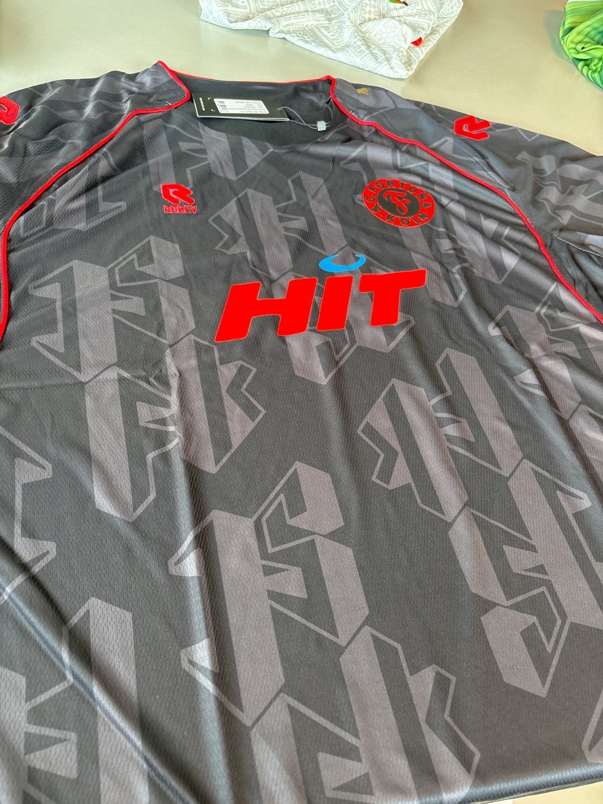 Fortuna Köln uitshirt 2025/26 maat M, Maat M, Verzenden, Nieuw, Shirt