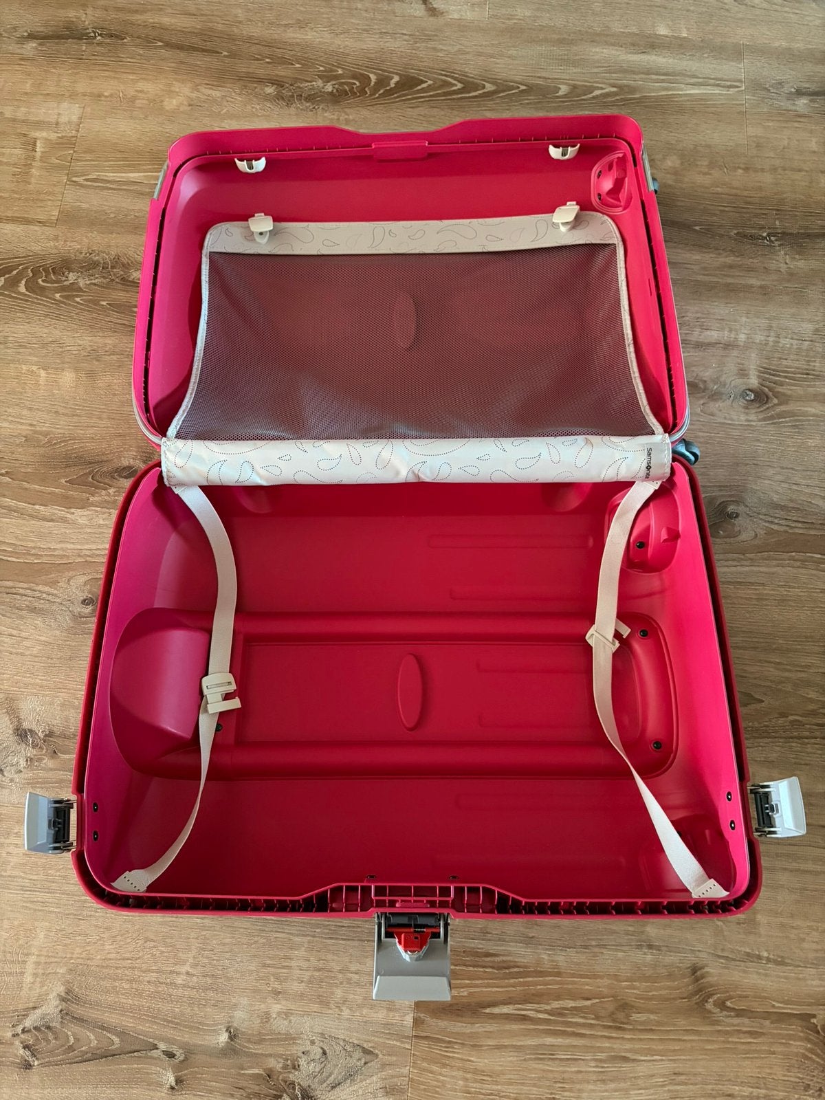 Samsonite koffer 69 cm, Gebruikt, Hard kunststof, 45 tot 55 cm, Slot