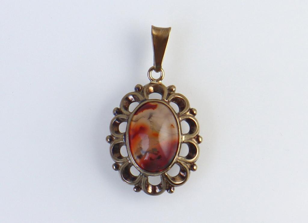 Antieke gouden hanger met mosagaat, Sieraden, Tassen en Uiterlijk, Antieke sieraden, Hanger, Goud, Met edelsteen, Ophalen of Verzenden
