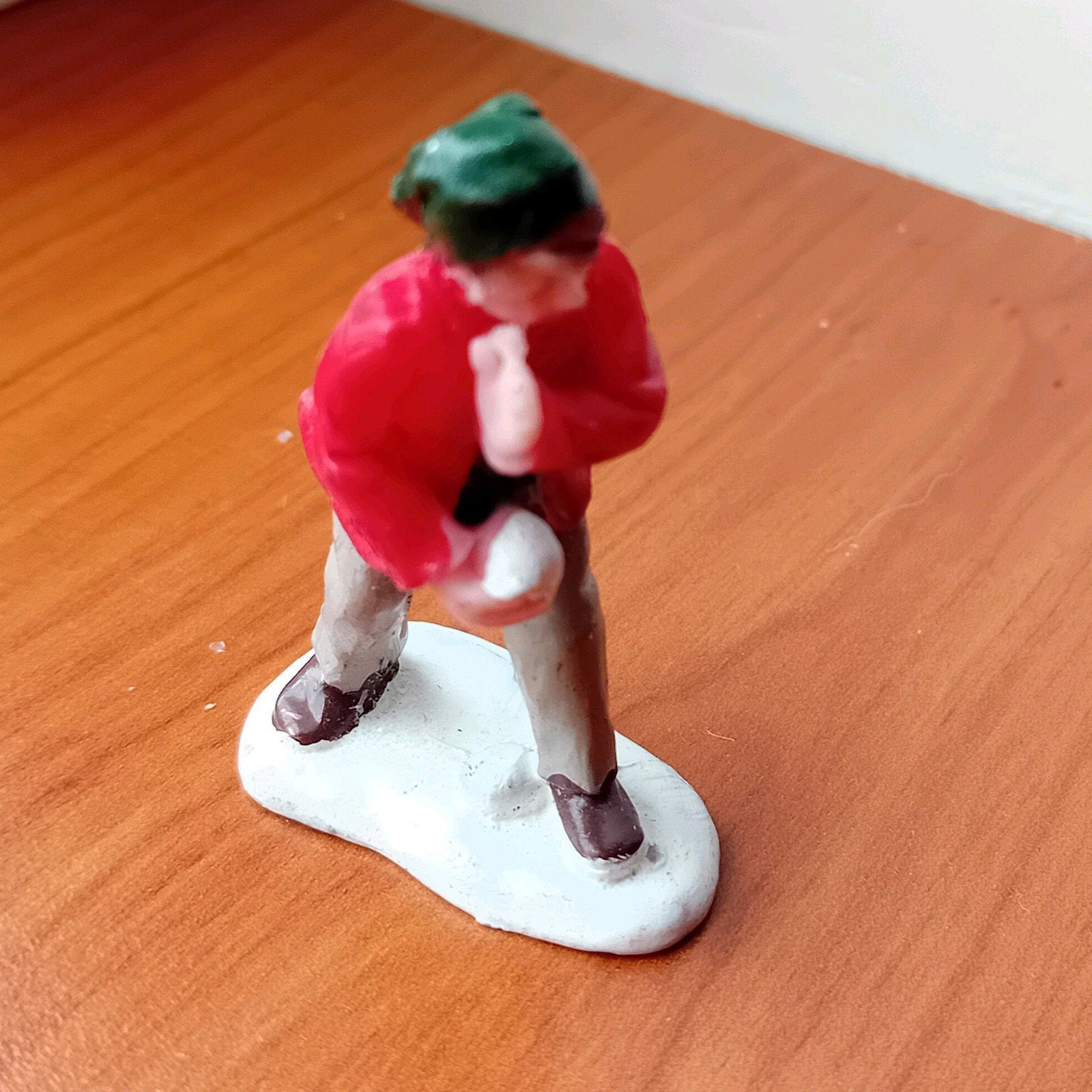 Lemax sneeuwbalgooier nr 3, Lemax figuur Kerstdorp, Ophalen of Verzenden