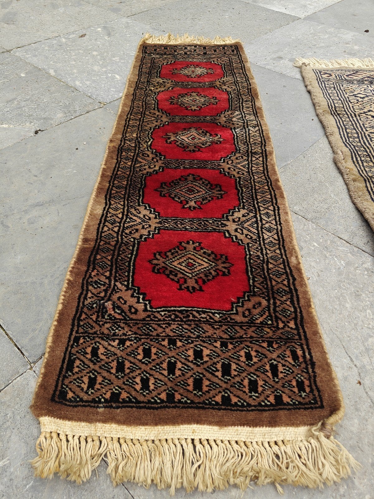 Vintage Oosterse Loper - Rood en Bruin met Franjes, Gebruikt, Rood, Ophalen of Verzenden, 150 tot 200 cm