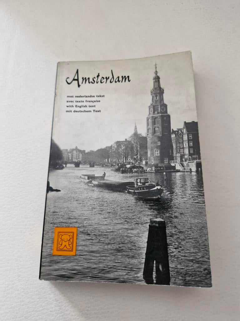 Amsterdam fotoboek met tekst 2 x, Ophalen of Verzenden