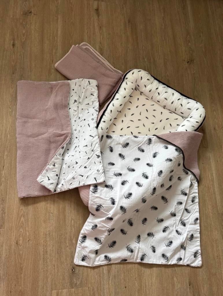 Babynestje, badcape en dekentjes zelfgemaakt, Kinderen en Baby's, Ophalen of Verzenden, Zo goed als nieuw, Minder dan 70 cm, Overige typen