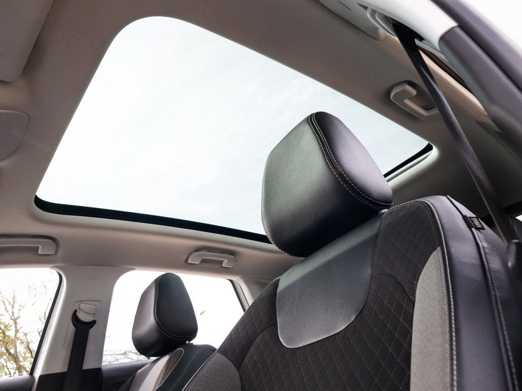 Opel Grandland X 1.2 Turbo Innovation 1e-Eig. & Dealer-Onder, Auto's, 12 maanden, Gebruikt, 1199 cc, Leder en Stof