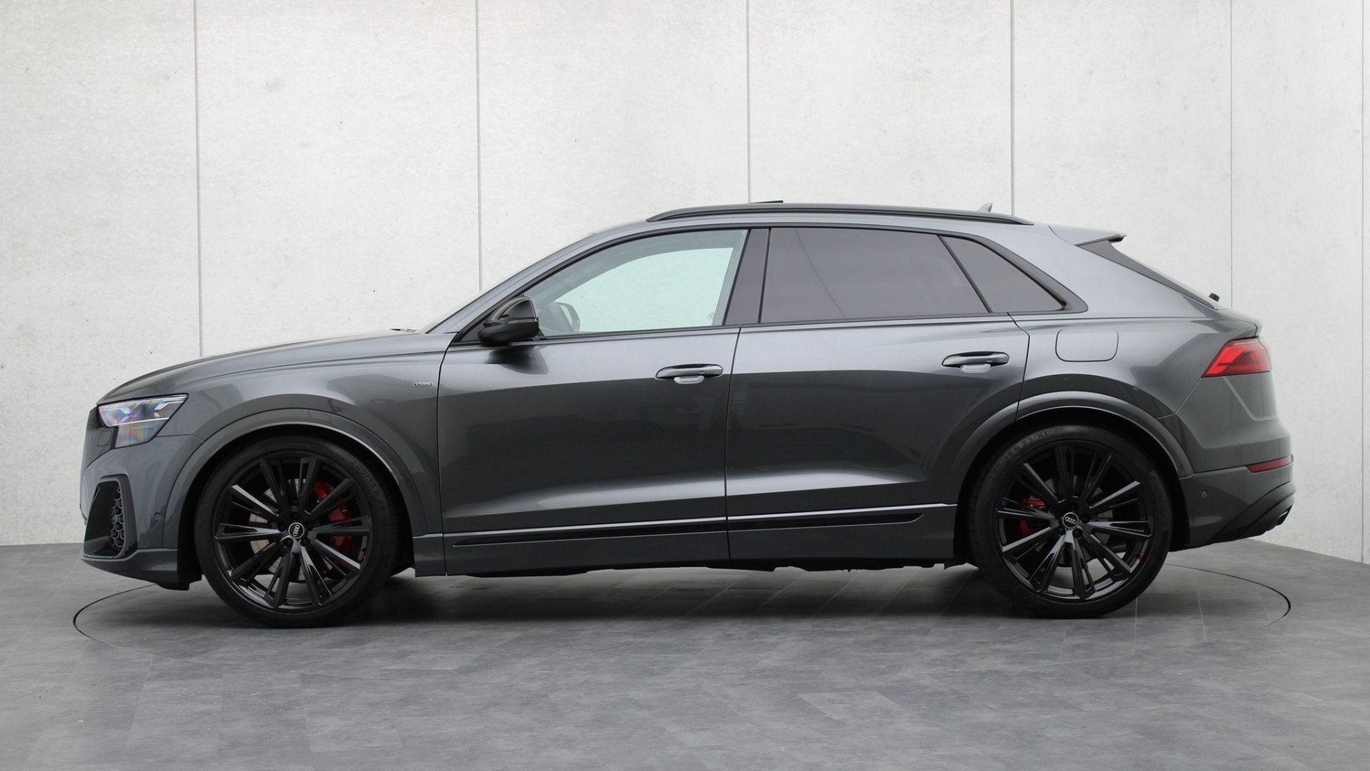 Audi Q8 60 TFSI e quattro Pro Line S Competition | B&O 3D |, Gebruikt, Zwart, 2995 cc, Q8