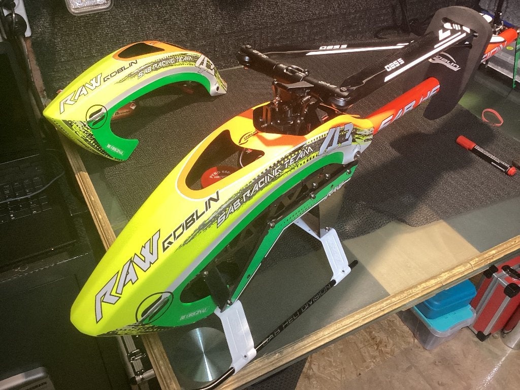 Rc heli RAW 580 !!!, Ophalen of Verzenden, Zo goed als nieuw, Benzine, Helikopter