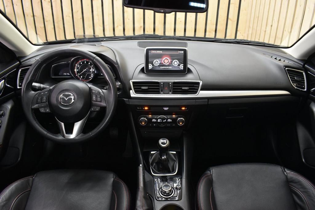 Mazda 3 2.0 HP GT-M Trekhaak 2e eig. Navi Clima Cruise Leer, Voorwielaandrijving, 1195 kg, Gebruikt, Zwart