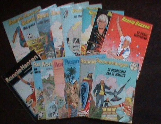Ronnie Hansen compleet 15 delen, Complete serie of reeks, Ophalen of Verzenden, Gelezen