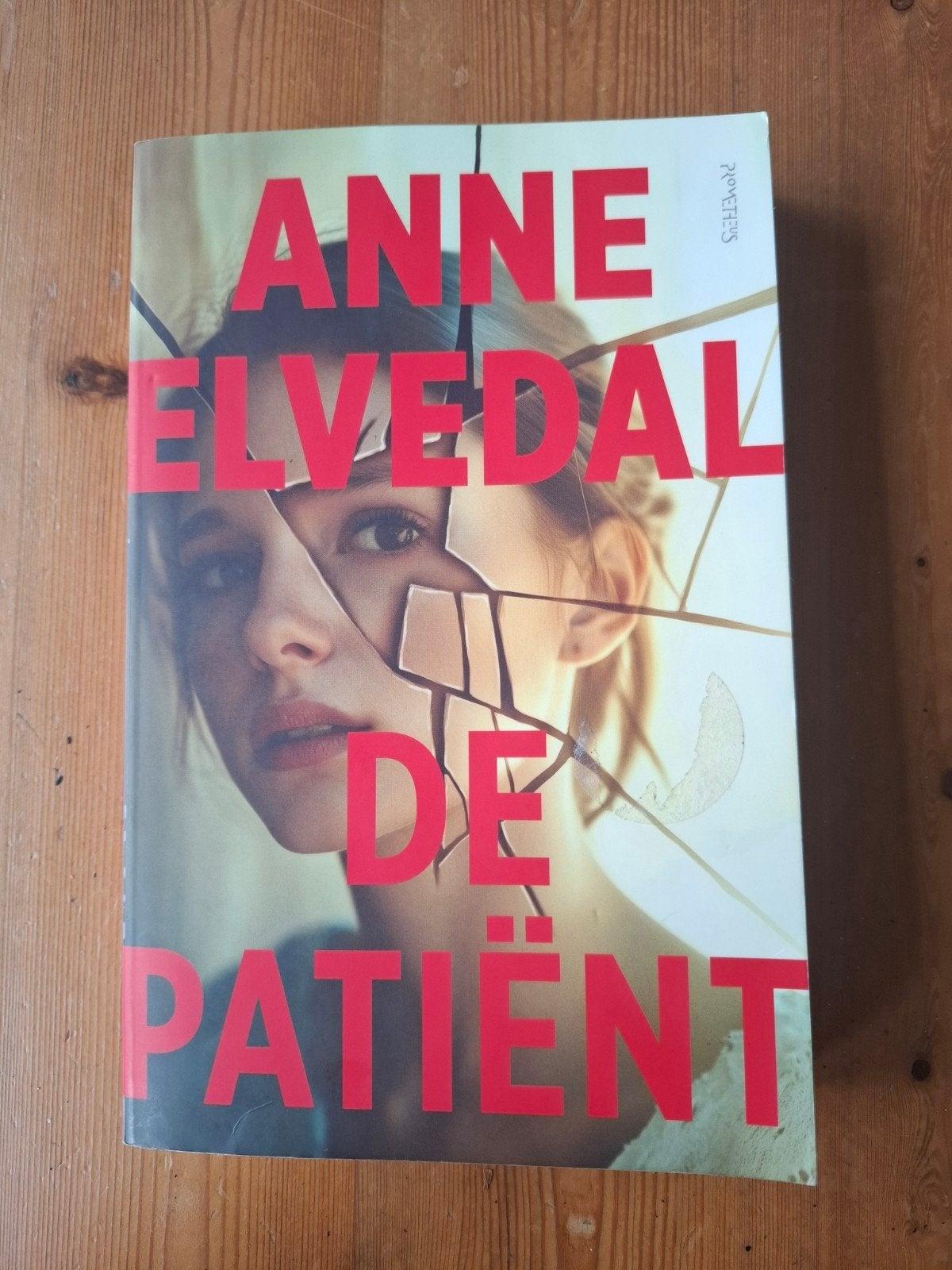 Anne Elvedal - De Patiënt, Ophalen of Verzenden, Zo goed als nieuw, Anne Elvedal