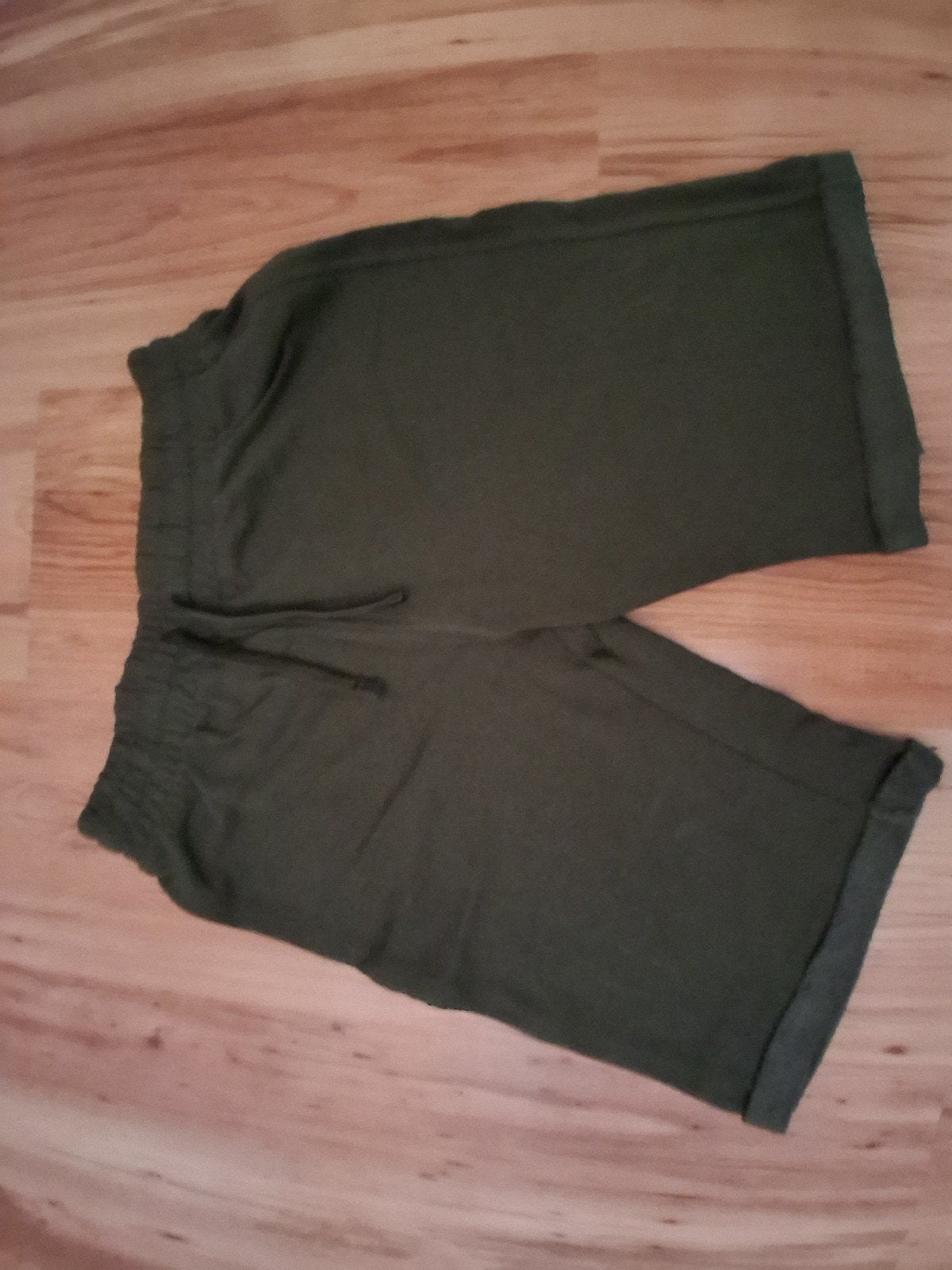 Nette donkergroene korte broek maat 158/164, Kinderen en Baby's, Broek, Gebruikt, Jongen of Meisje, Ophalen of Verzenden