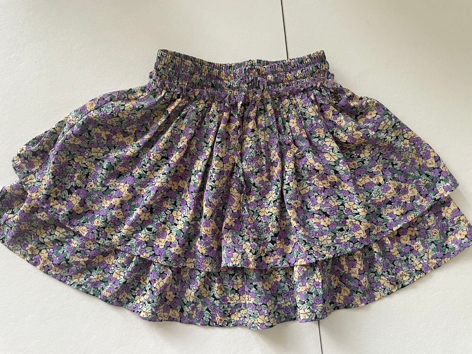 Retour rokje maat 7/8 122 bloemen print, Kinderen en Baby's, Kinderkleding | Maat 122, Ophalen of Verzenden, Zo goed als nieuw