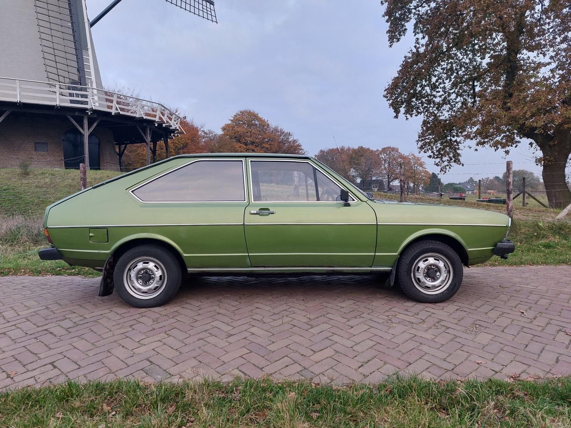 Volkswagen Passat 1.6 LS, foto 6
