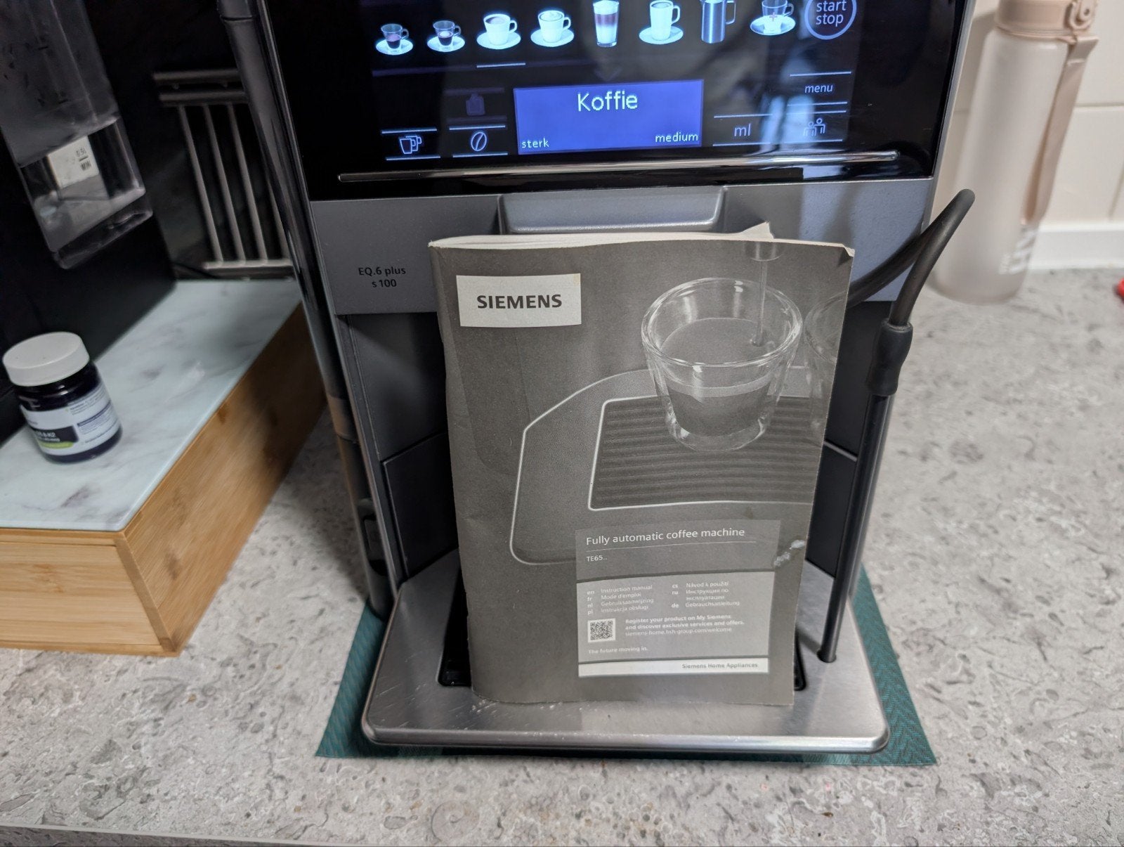 Siemens EQ.6 plus s100 Volautomatische Koffiemachine, Witgoed en Apparatuur, Koffiezetapparaten, Ophalen, 10 kopjes of meer, Koffiemachine