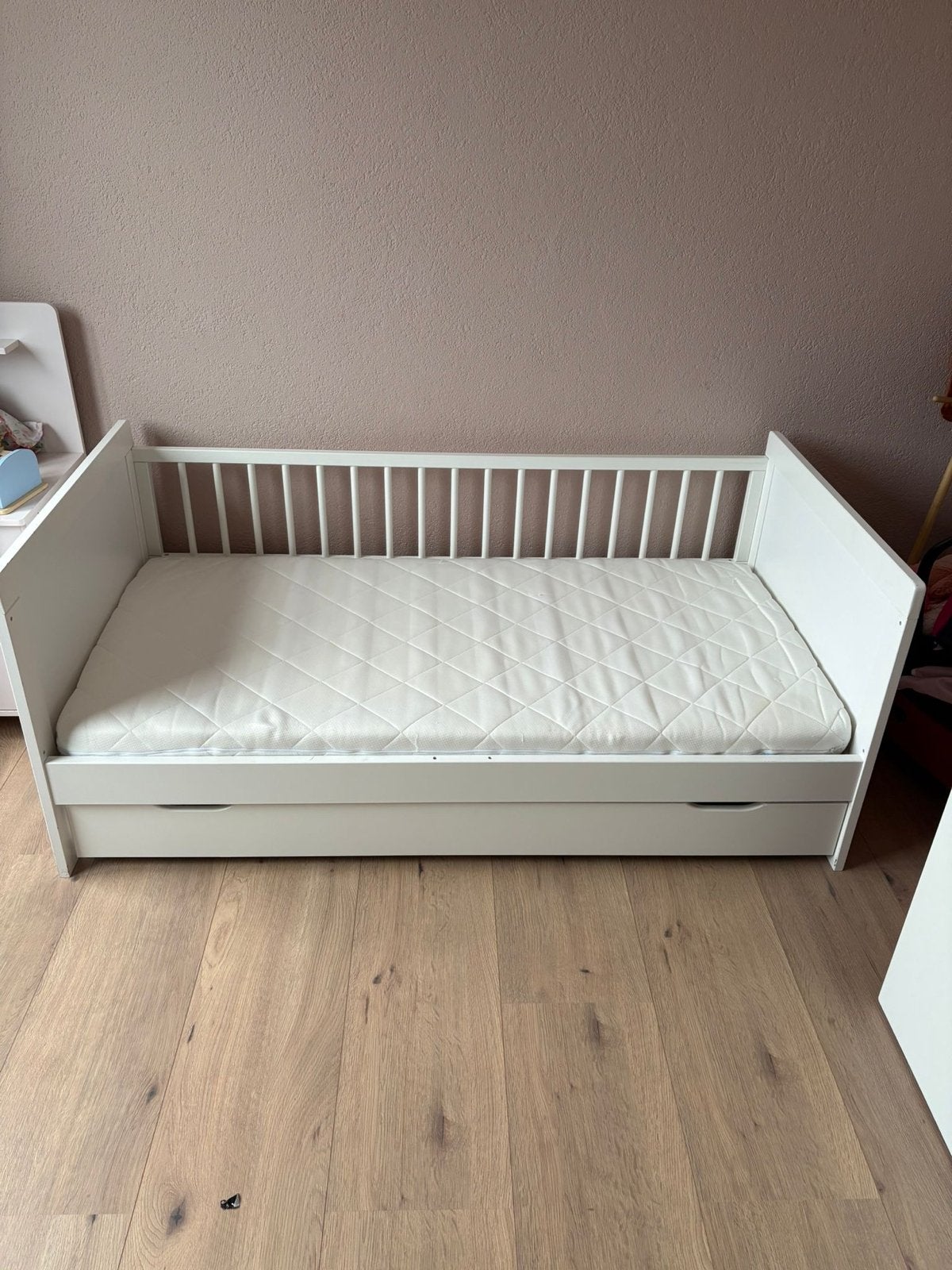 Petit Amelie peuterbed inclusief matras, Ophalen, Gebruikt, 70 tot 85 cm, 140 tot 160 cm