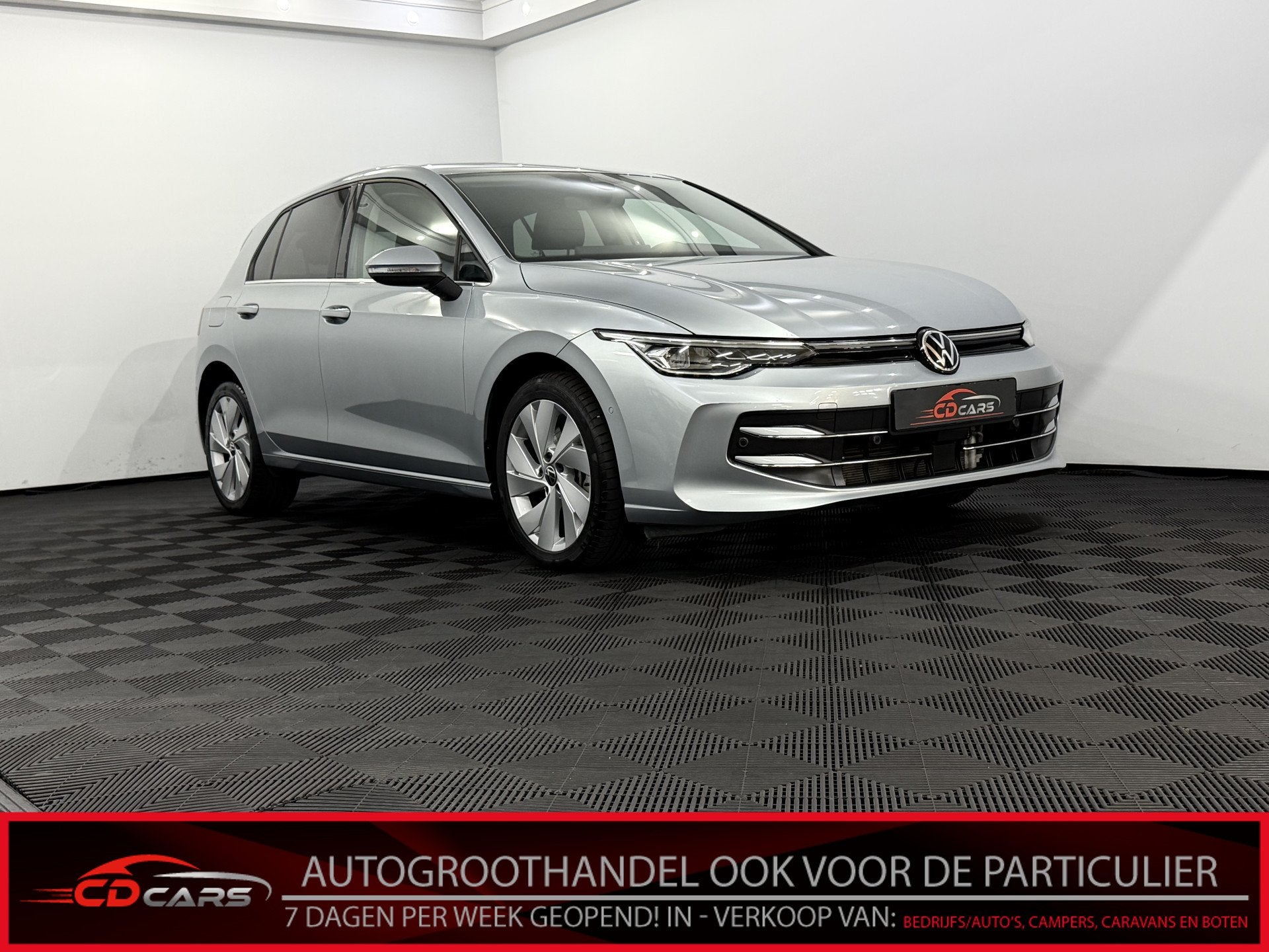 Volkswagen Golf 1.5 eHybrid Life Edition Plug-in Camera, App, Bedrijf, 1542 kg, Te koop, Hatchback