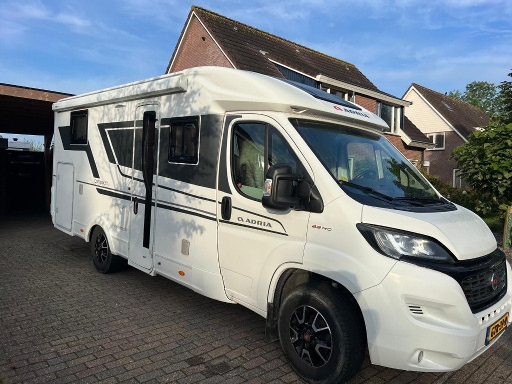 Adria Compact DL Plus, Verwarmde buitenspiegels, Ringverwarming, Fiat, 6 tot 7 meter