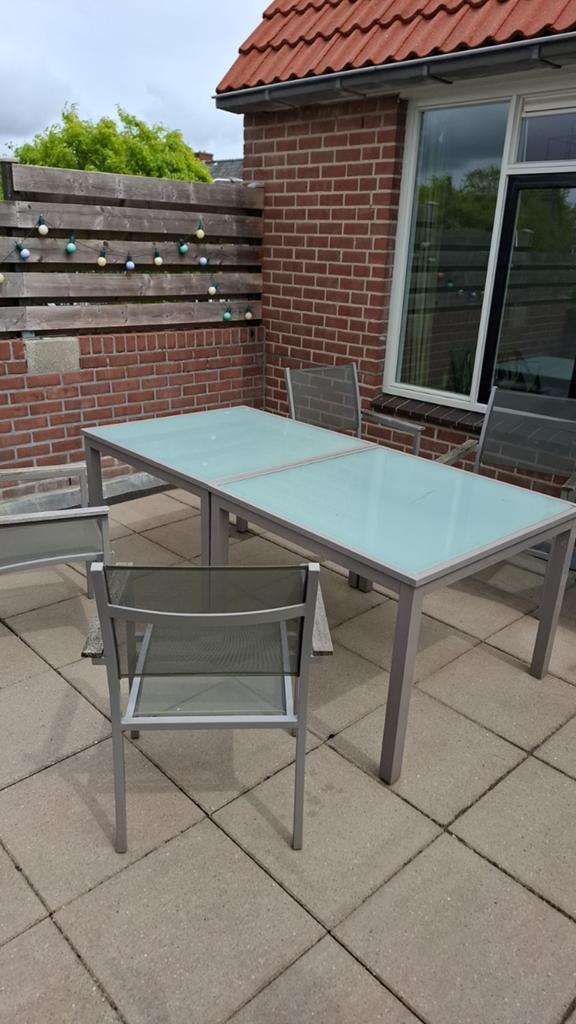 Tuintafel en stoelen set, Tuin en Terras, Ophalen, Gebruikt, Rechthoekig, Metaal