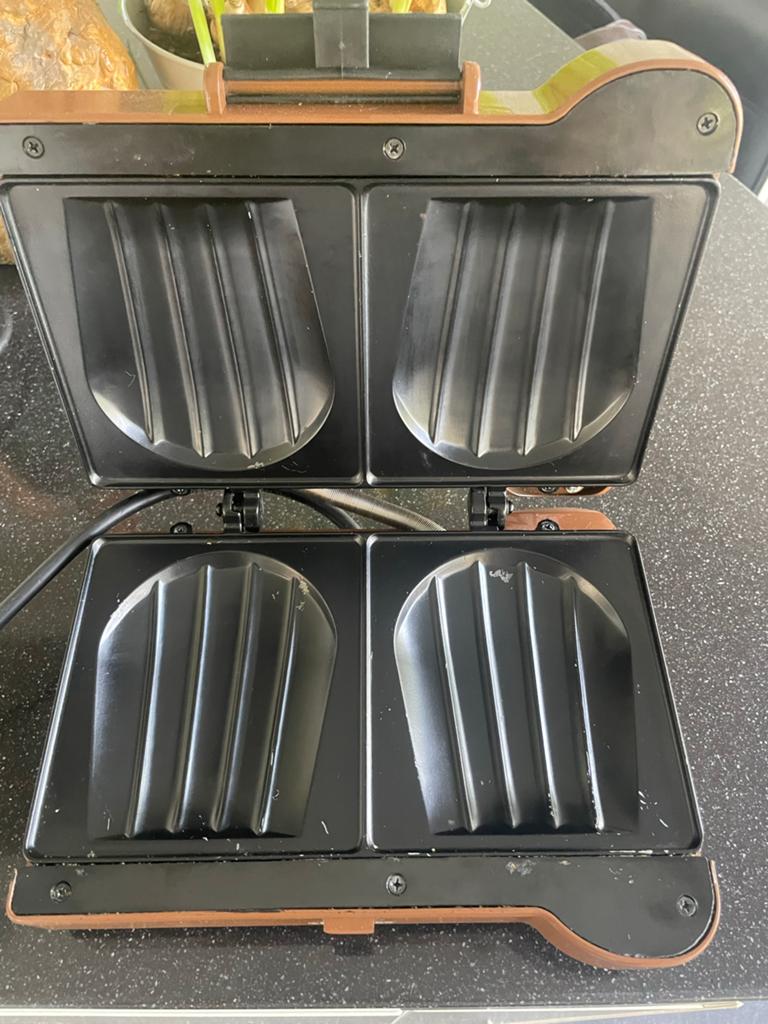 Handig tostiapparaat voor snelle en heerlijke tosti's, Ophalen of Verzenden, Zo goed als nieuw