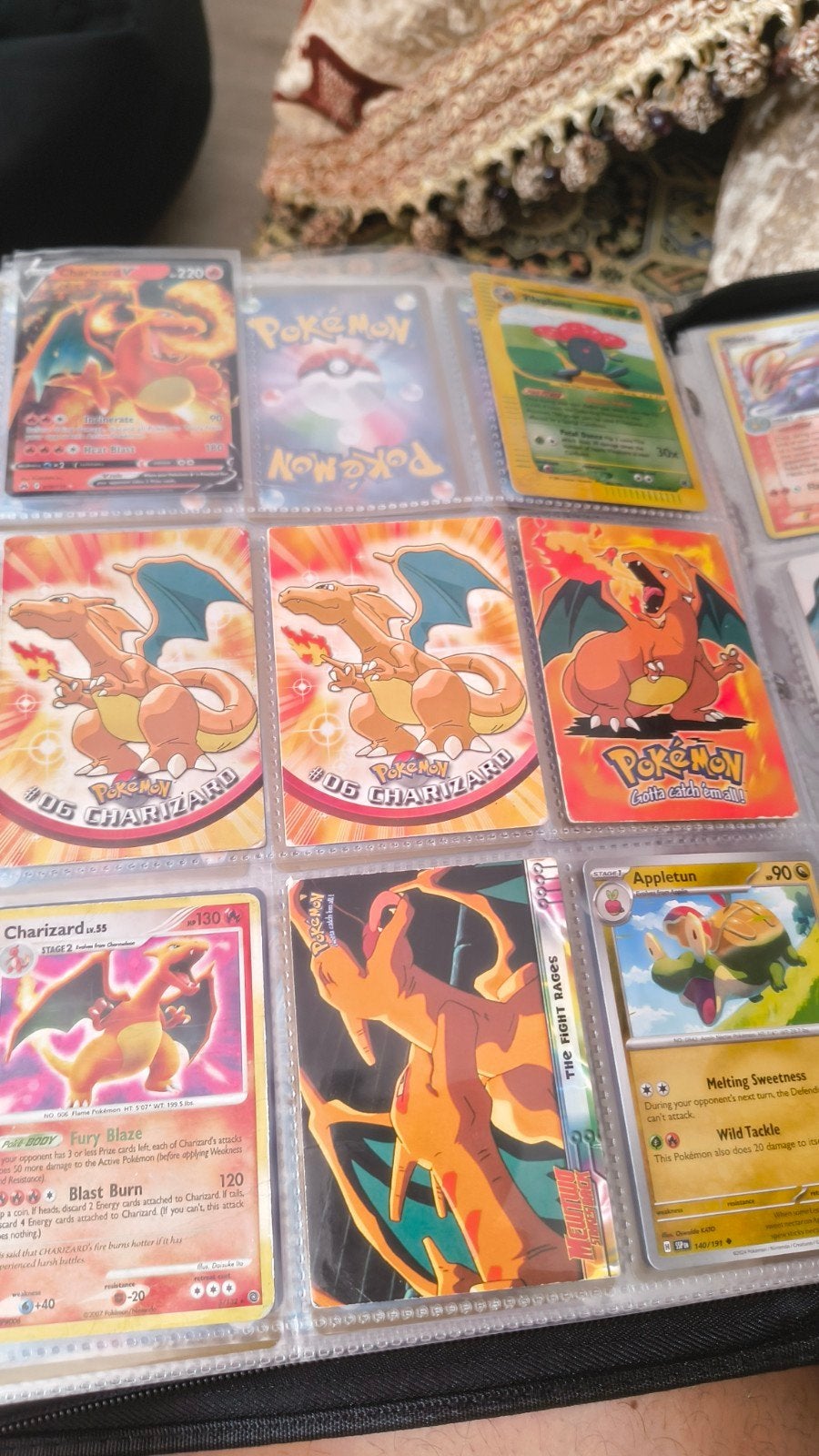 Pokémon kaarten collectie - Charizard, Milotic, Appletun, Ophalen of Verzenden, Gebruikt, Meerdere kaarten