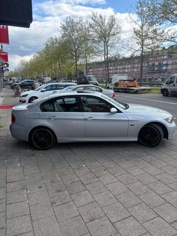 BMW 3 Serie 328i Vol (bj 2007, automaat), Auto's, BMW, Automaat, Gebruikt, Zwart, Bedrijf