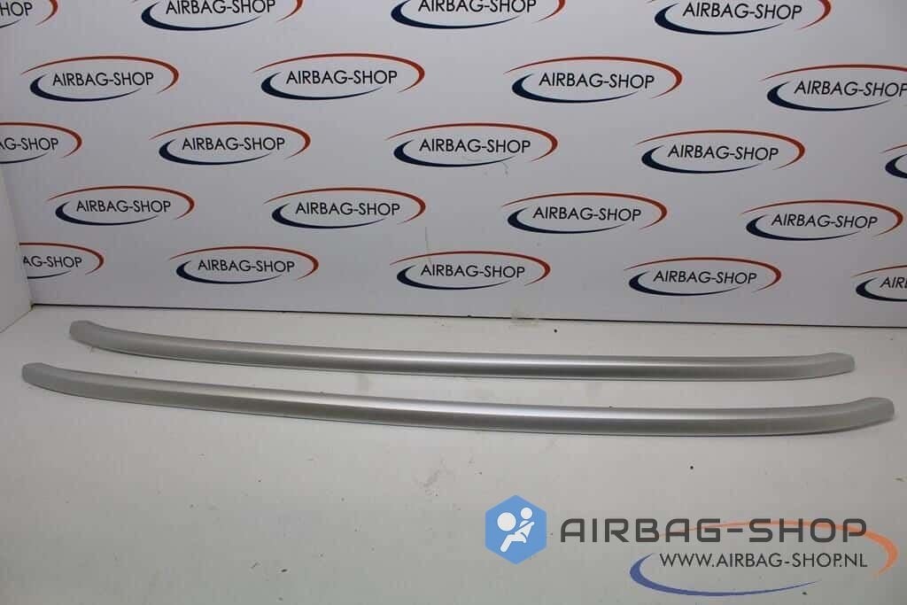 Dakreling L+R Audi RS3 A3/8V 5-deurs Mat Chroom, Auto diversen, Dakdragers, -, -, Ophalen of Verzenden, Zo goed als nieuw