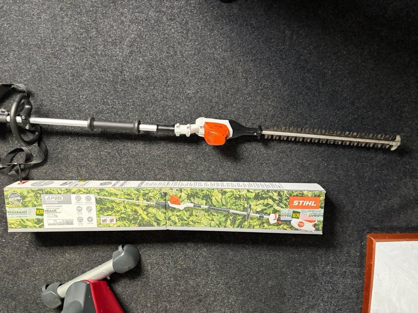 Z.G.A.N.Stihl accu steel heggeschaar HLA 66 van particulier., Ophalen, Zo goed als nieuw, Accu, Stihl