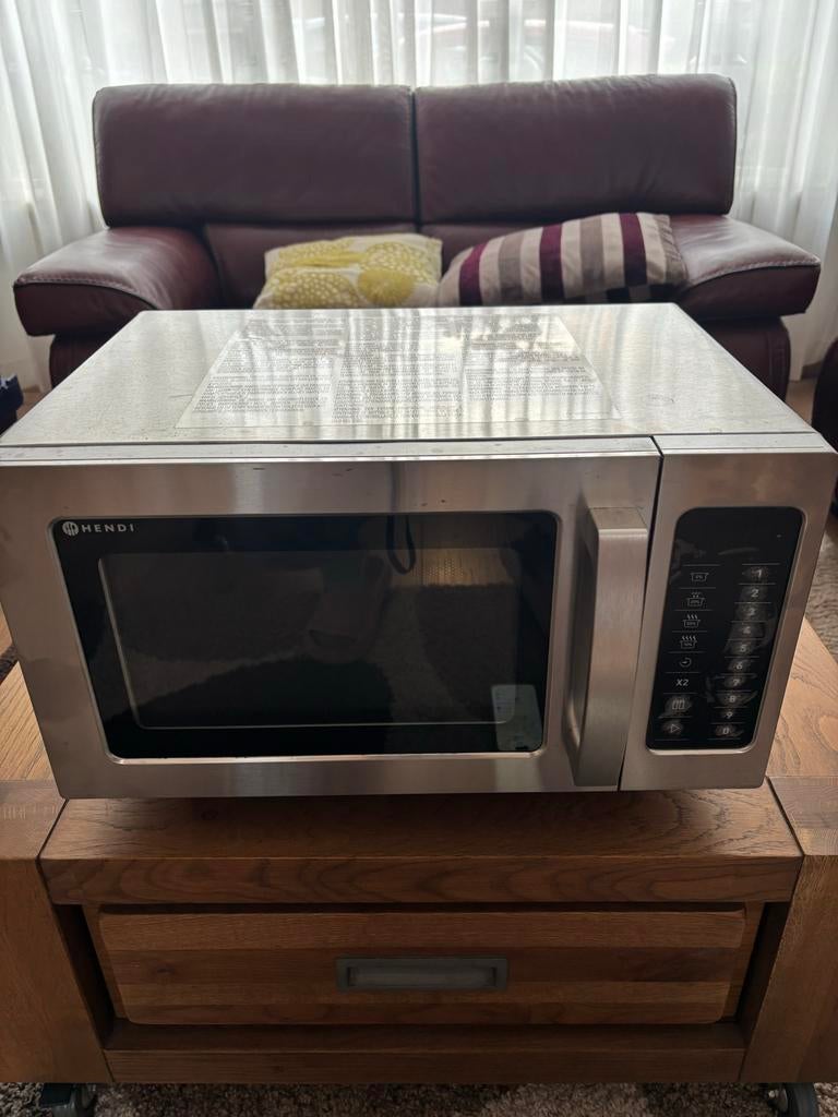 Hendi Magnetron - RVS - programmeerbaar 1000 watt, Ophalen, Gebruikt, Magnetron, 45 tot 60 cm