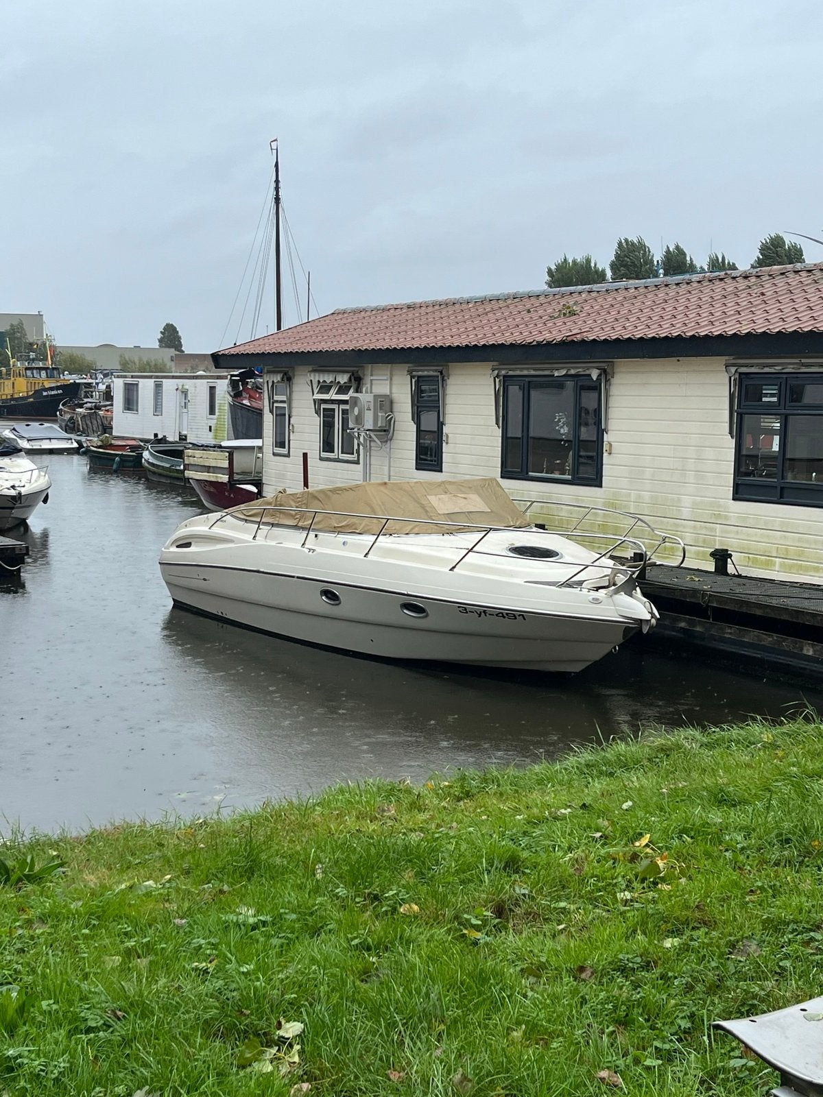 Cranchi CSL 28 – 9,10 meter – Volvo Penta KAD300 285 pk, 9 m, Gebruikt, Binnenboordmotor, Diesel