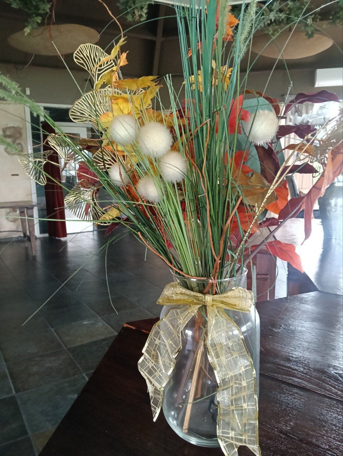 Vaas met kunstbloemen - Decoratieve set, Ophalen, Binnen, Gebruikt, Inclusief accessoires