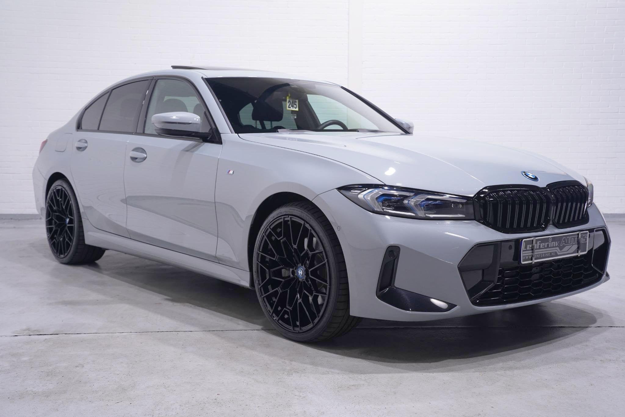 BMW 3-serie 330e M Sport Head up Schuifdak Camera Memory Sha, Auto's, 1998 cc, Achterwielaandrijving, Gebruikt, 4 cilinders