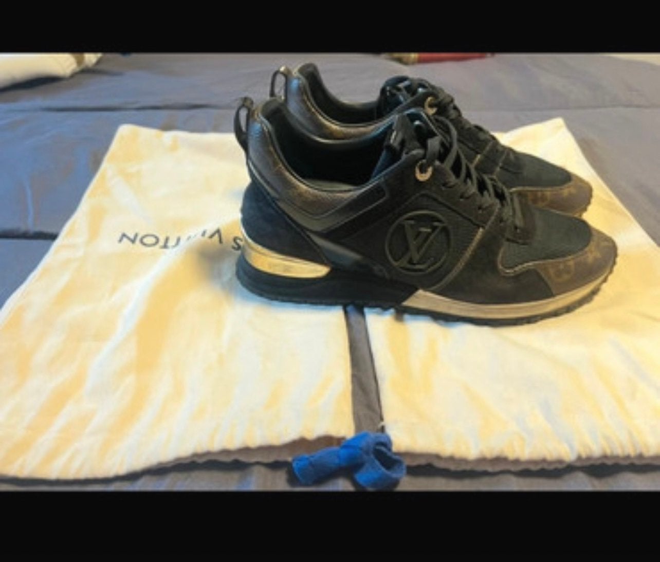 Louis vuitton Run Away sneakers monogram, Zwart, Ophalen of Verzenden, Sneakers of Gympen, Gedragen