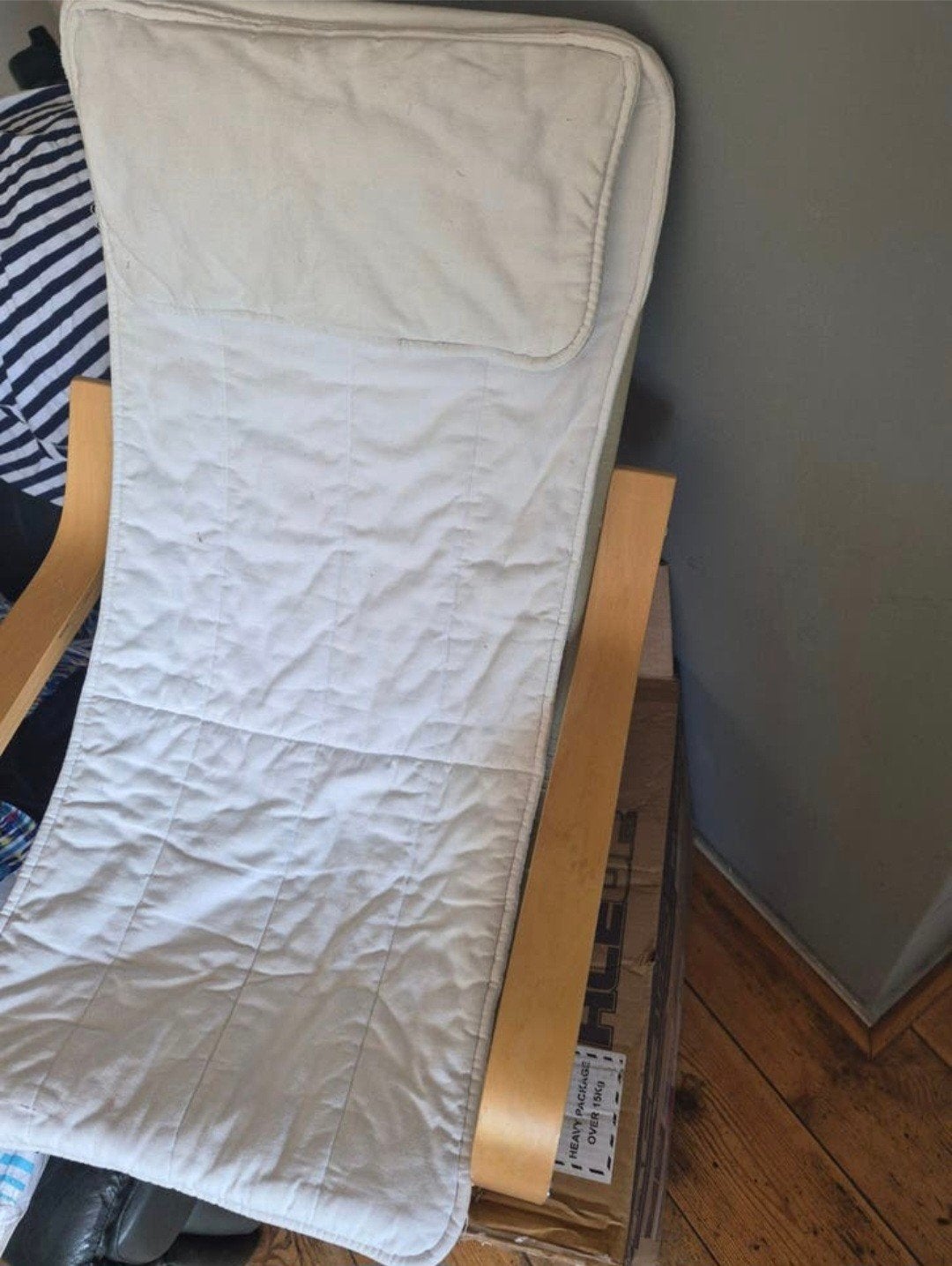 Kinder stoeltje ikea, Kinderen en Baby's, Kinderkamer | Tafels en Stoelen, Ophalen