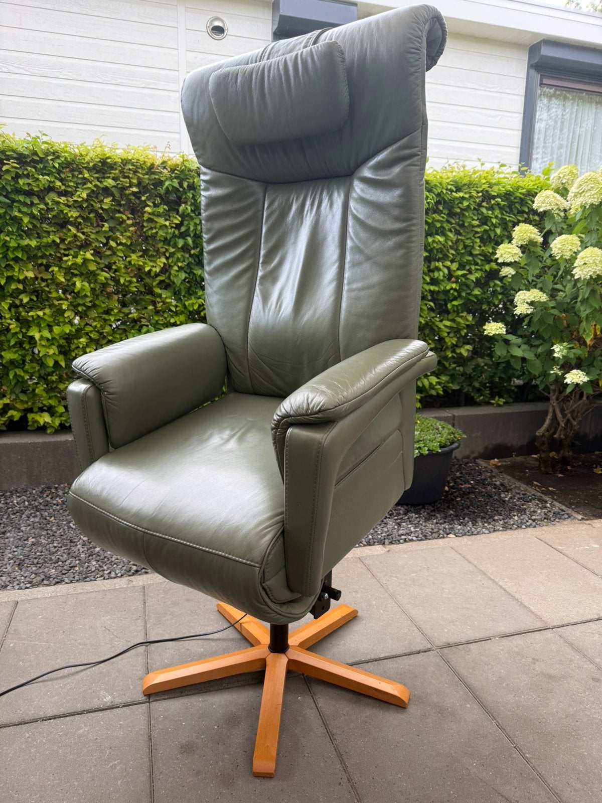 XL prominent sta op stoel relax fauteuil luxe uitvoering, Ophalen of Verzenden, Zo goed als nieuw, Leer, Gratis bezorging regio Utrecht