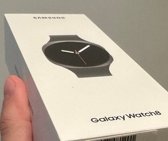 Foto 9 van Samsung Galaxy Z Flip 7 (Blue Shadow) & Galaxy Watch 8