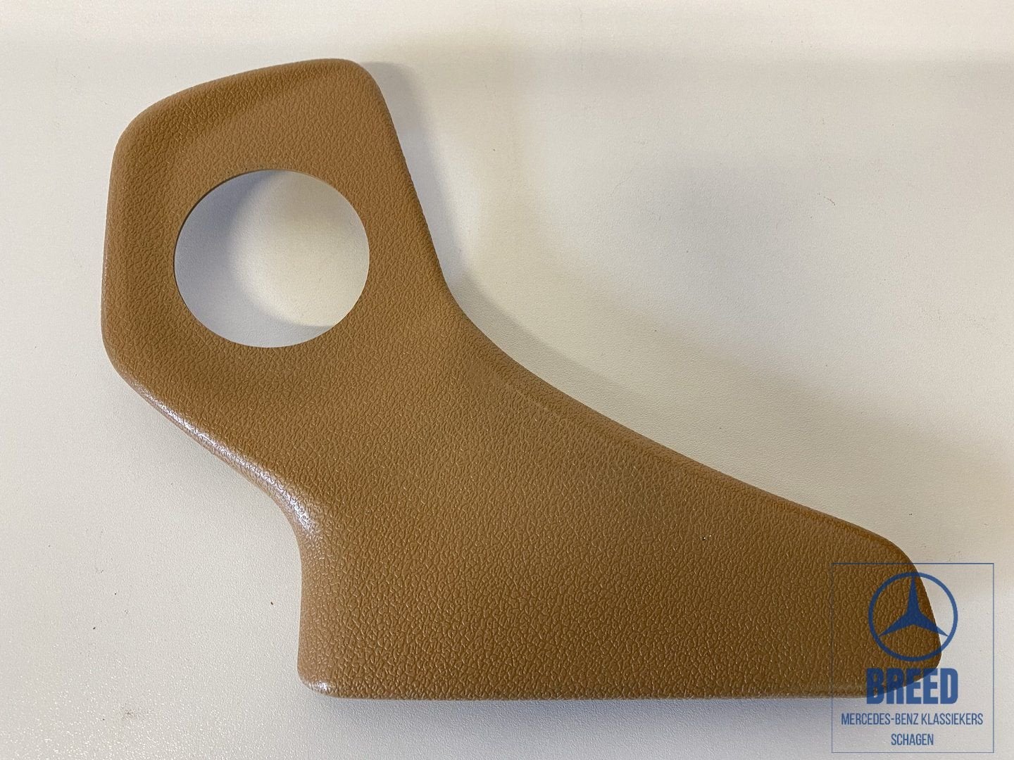 Stoelafdekking rechts beige Mercedes-Benz W114 W115 W116, Auto-onderdelen, Interieur en Bekleding, Gebruikt, -, Ophalen of Verzenden