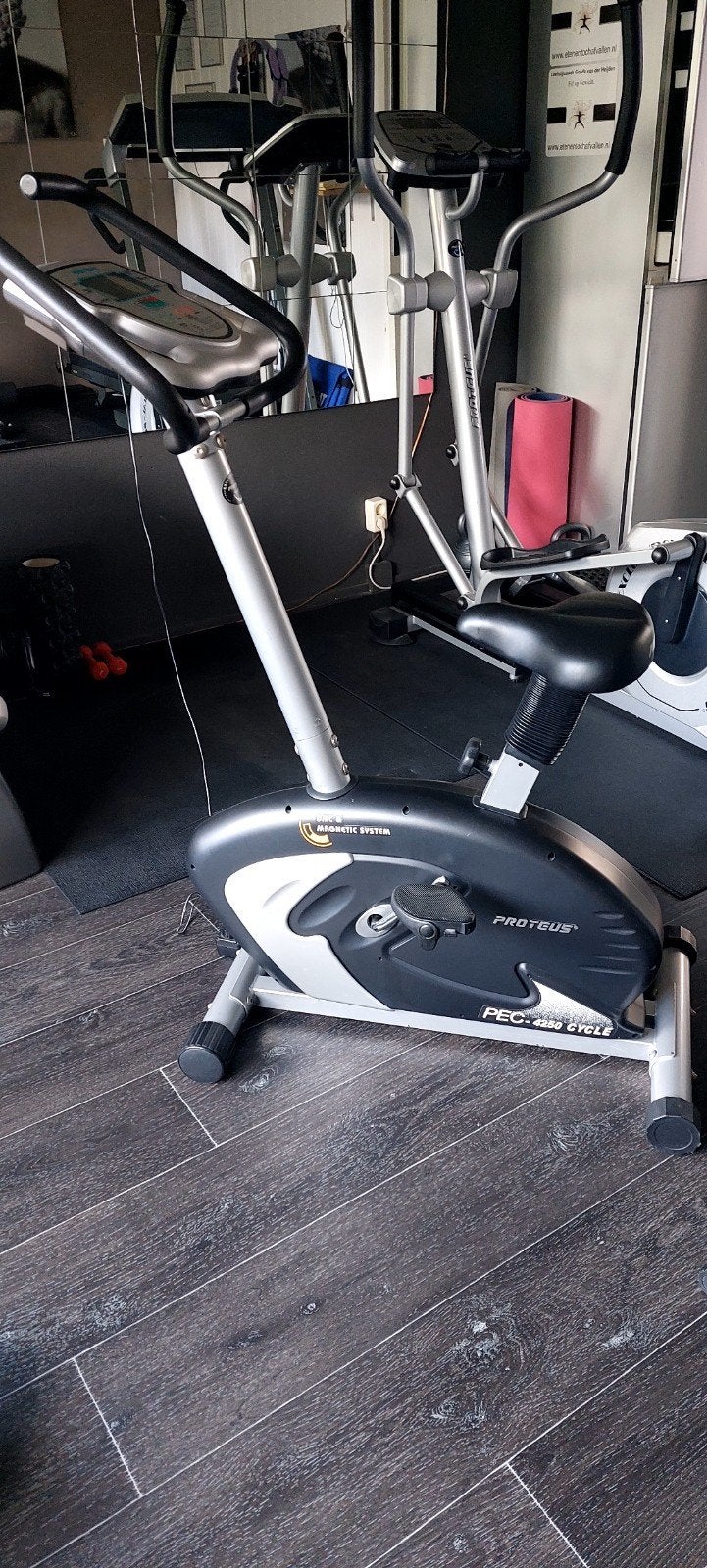 Proteus PEC-4250 Hometrainer - Zo goed als nieuw, Ophalen, Zo goed als nieuw, Metaal, Benen