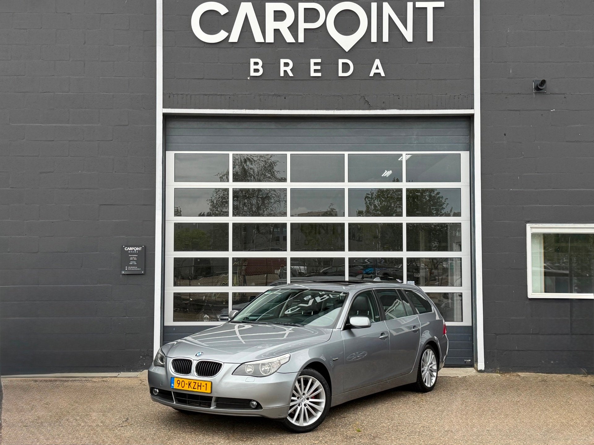 BMW 5-serie Touring 523i Executive|PANO|LEER|NAVI|CRUISE|TRE, Automaat, Achterwielaandrijving, 2497 cc, Euro 4