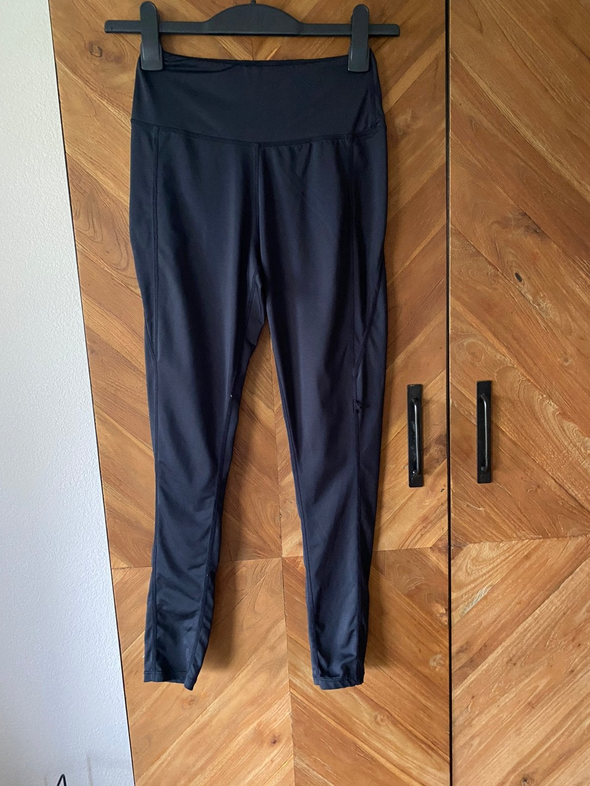 Mooie Sport-Legging van Sout Beach. Maat XS, Kleding | Dames, Zwart, Ophalen of Verzenden, Fitness of Aerobics, Sout Beach