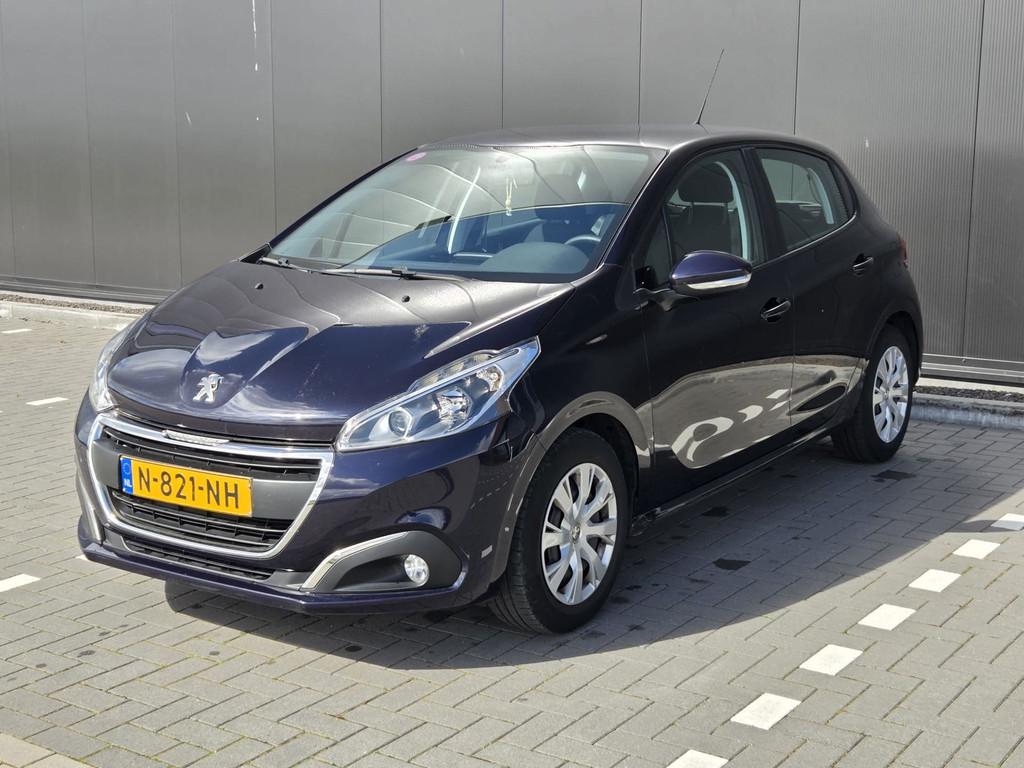Peugeot 208 1.2 PureTech Allure, Voorwielaandrijving, Gebruikt, 1199 cc, Bedrijf