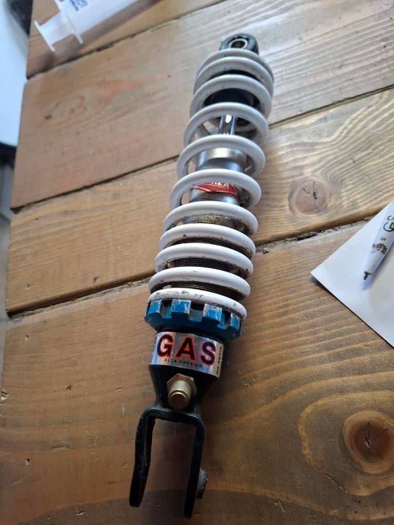 Forza GAS Voorschokbreker 260mm Peugeot Speedfight 2, Fietsen en Brommers, Brommeronderdelen | Scooters, Ophalen, Gebruikt
