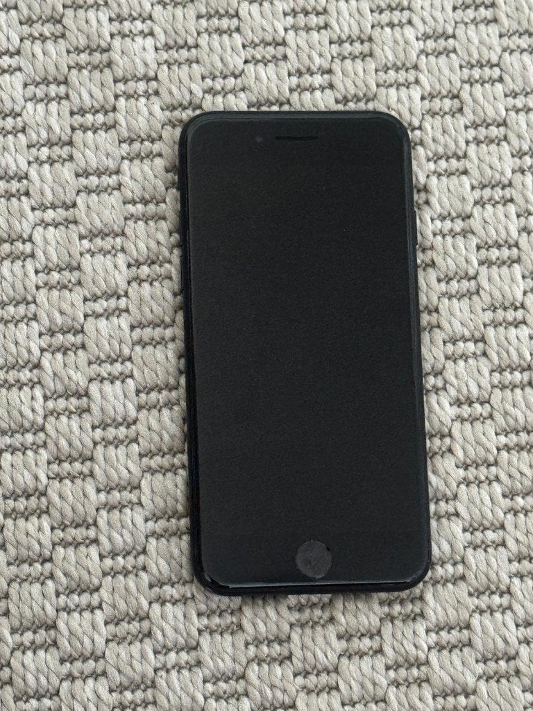 Apple iPhone SE 2022 64 GB Midernacht, Telecommunicatie, Mobiele telefoons | Apple iPhone, Ophalen, Zwart, Refurbished, 64 GB