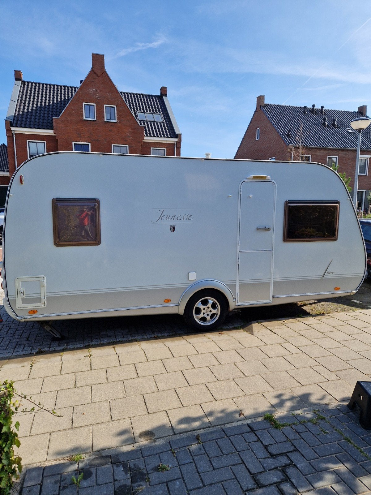 Tabbert Jeunesse Caravan - Ruim en Comfortabel, Caravans en Kamperen, Vast bed, Rondzit, Tabbert, Koelkast