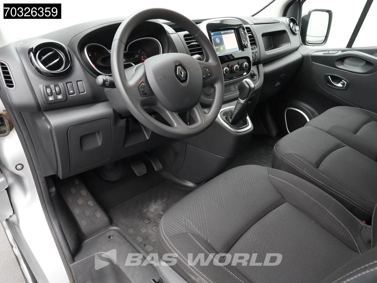 Renault Trafic 145pk Automaat Dubbel Cabine L2H1 Trekhaak LE, Auto's, Automaat, 145 pk, Stof, Gebruikt