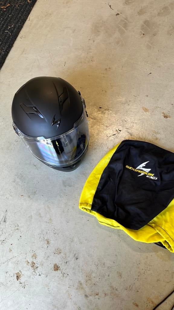 Motorhelm merk scorpion exo z.g.a.n., Motoren, Ophalen of Verzenden, Tweedehands, Integraalhelm, Overige merken