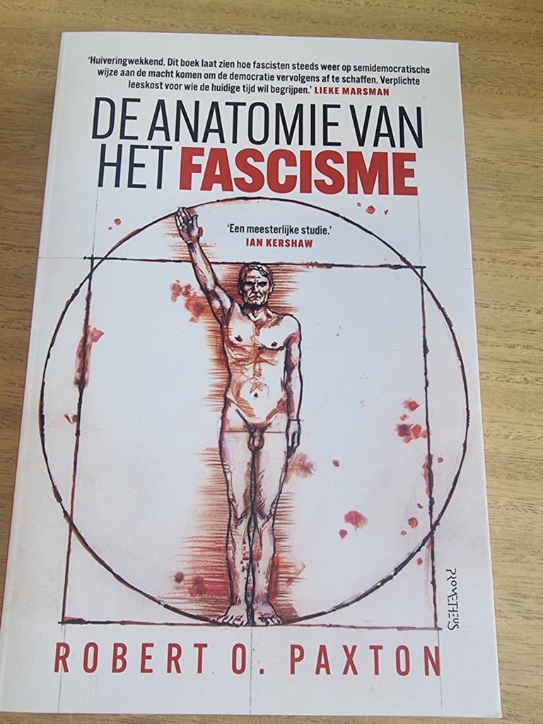 Diverse boeken verkoop, Robert O. Paxton, Verzenden, Zo goed als nieuw
