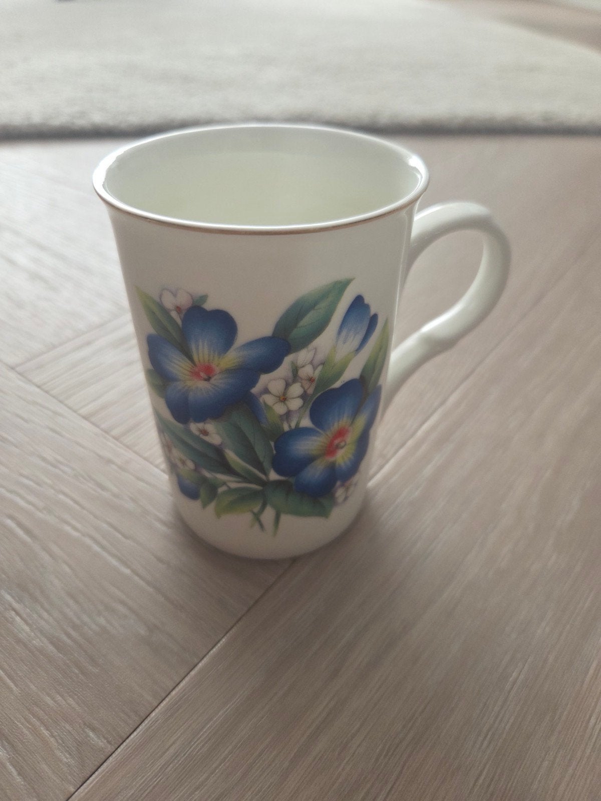 Cambridge Garden Collection Fine Bone China mok – bloemen, Ophalen, Zo goed als nieuw, Porselein, Kop en/of schotel