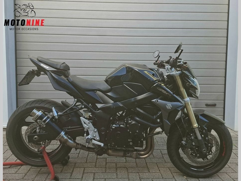 SUZUKI GSR 750 (bj 2011), Motoren, SUZUKI, 4 cilinders, Motorrijbewijs A, Bedrijf