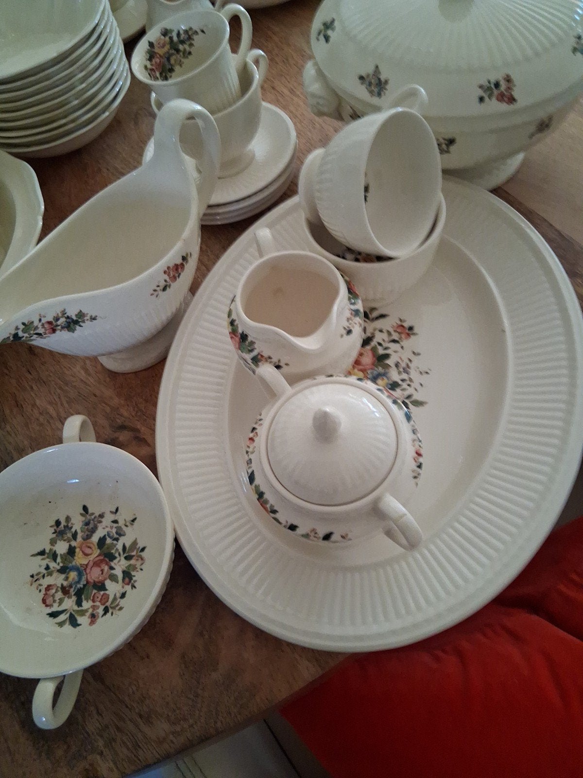 Wedgwood CONWAY SERVIES Diverse, Ophalen of Verzenden, Zo goed als nieuw, Porselein