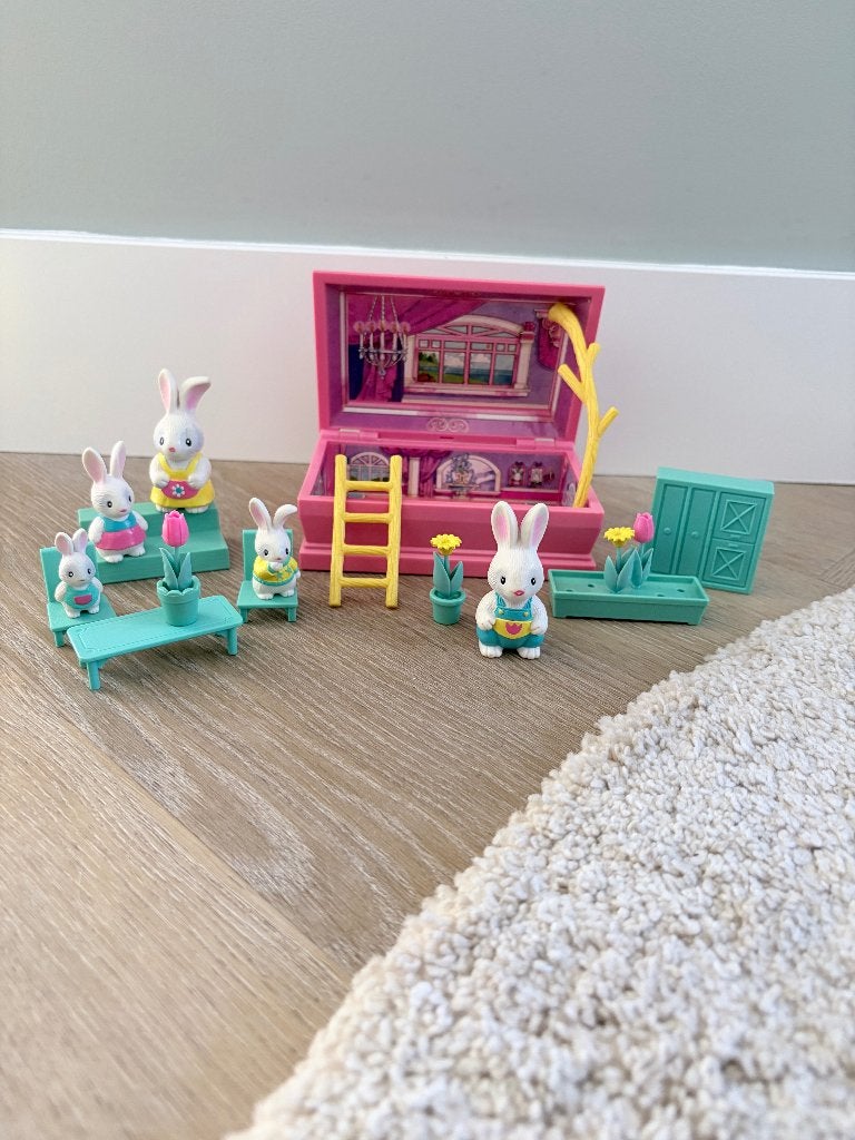 Furry Families Bunny Playset van Takara - compleet, Ophalen of Verzenden, Zo goed als nieuw, Poppenhuis